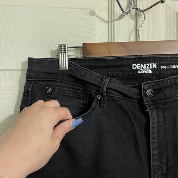 Levi's Denizen Womens Black Stretch Pockets High-Rise Skinny Jeans Size 18 - Picture 3 of 9